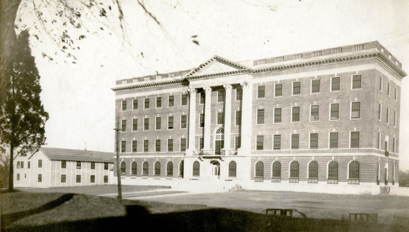 Exterior Of Bell Memorial Hospital In Kansas City, Kansas As It Appeared In 1924